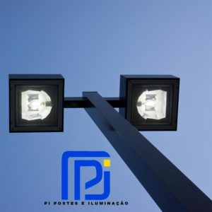 Poste de Iluminação Pública